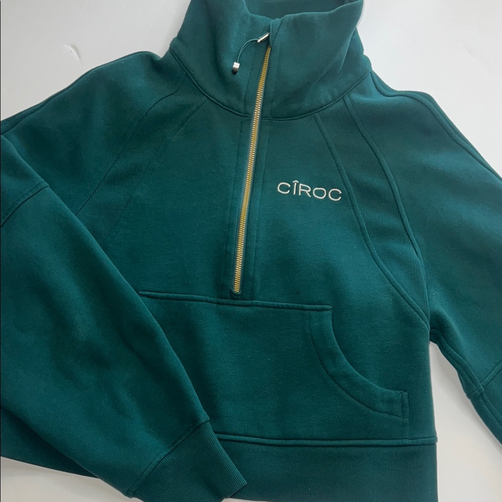 Authentic Lululemon Scuba Half-Zip Limited CÎROC Corporate Edition Women’s Small